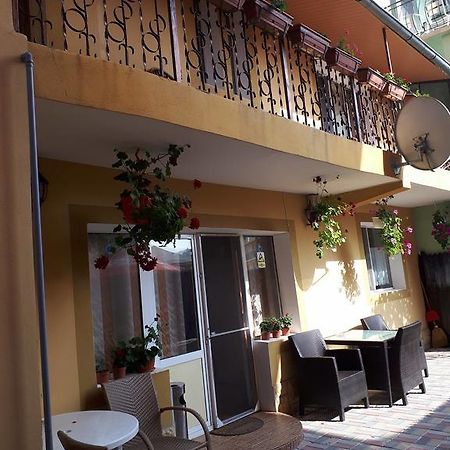 فندق Vila Olimpica كوستِنيست المظهر الخارجي الصورة